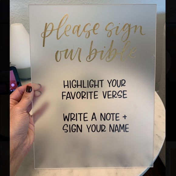 Frosted acrylic wedding sign in sign - Picture 1 of 1